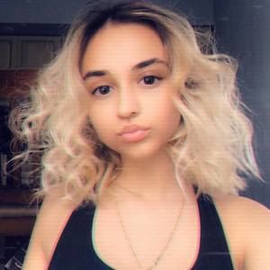 Meet your Posher, Melisa